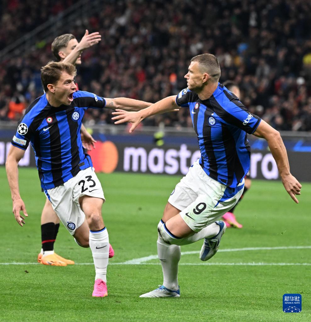 他能用卡牌 他能用卡牌